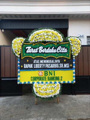 Papan Bunga Duka di Majenang