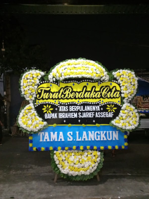 Papan Bunga Duka di Majenang